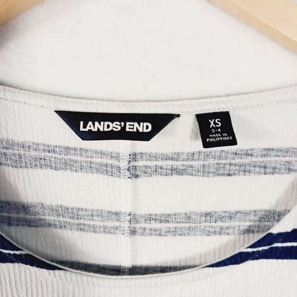 Lands End, Navy & White Stripe Short Sleeve Tee Slightly Ribbed Fabric Preppy XS - Picture 2 of 12